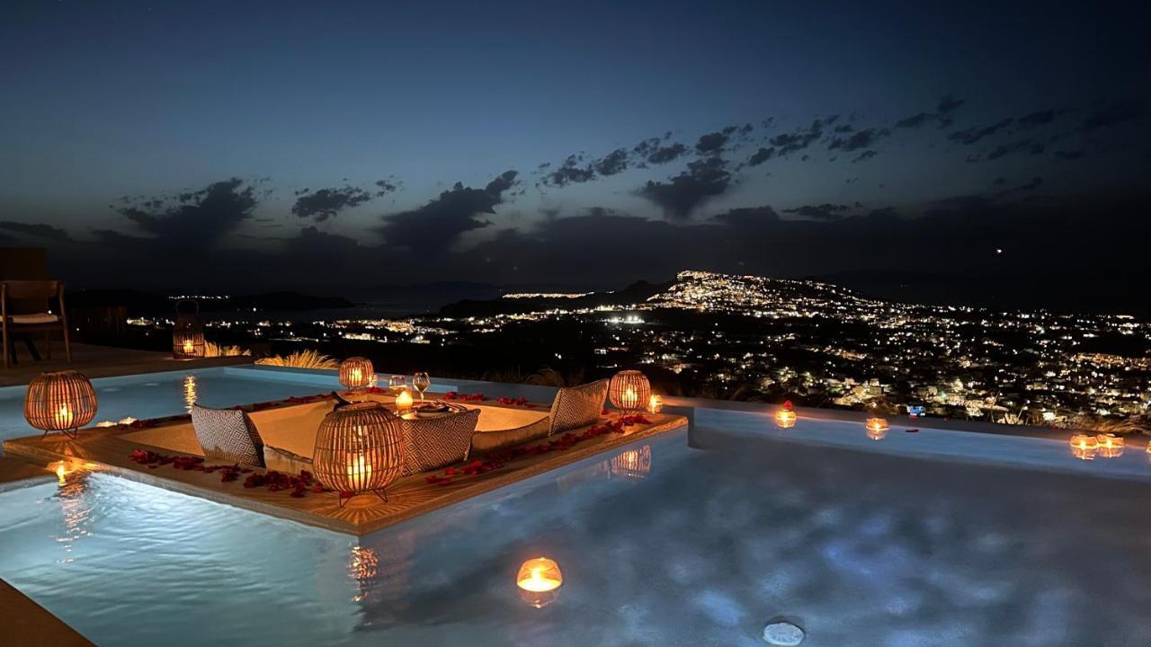 North Santorini - A Luxury Spa Hotel Pýrgos Buitenkant foto